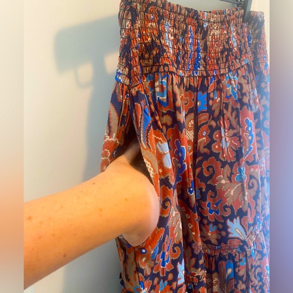 NWOT HOUSE OF HARLOW 1960 Tiered Maxi Skirt - Picture 4 of 10